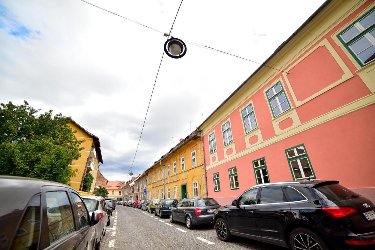Timotei Apartment Sibiu Exteriör bild