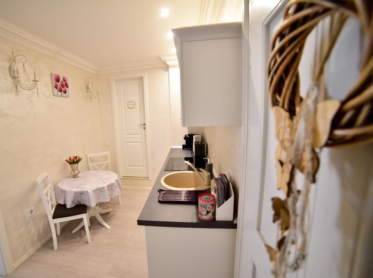 Timotei Apartment Sibiu Exteriör bild